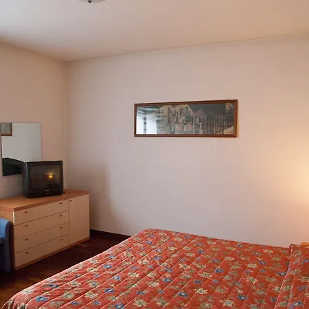 Giada Palace - Apartahotel