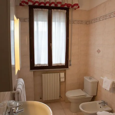 Giada Palace - Apartahotel Lucca