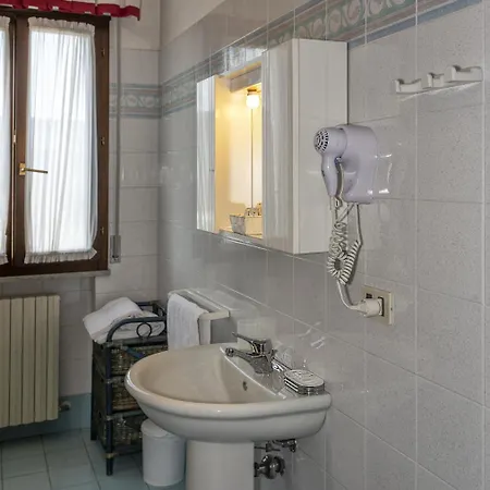 Giada Palace - Aparthotel Lucca