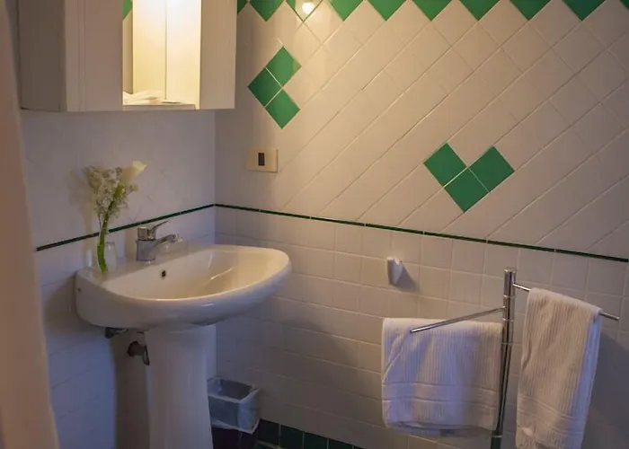 Giada Palace - 公寓式酒店