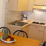 Giada Palace - 公寓式酒店 3*