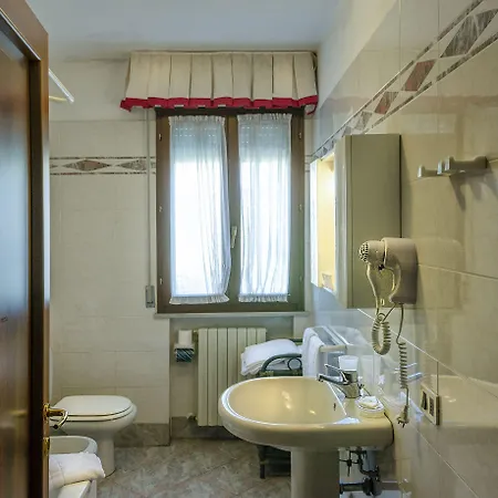 Aparthotel Giada Palace - 3*